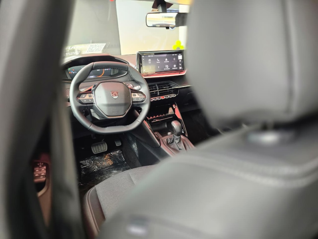 208 1.0 TURBO 200 FLEX ALLURE CVT12