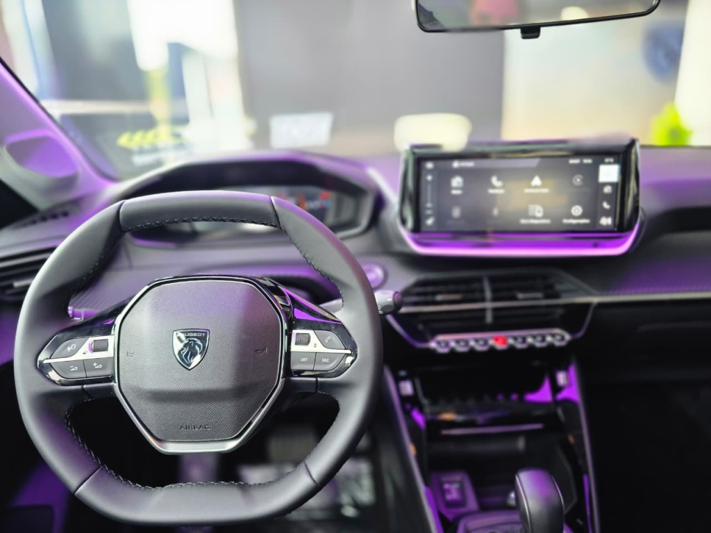 208 1.0 TURBO 200 FLEX ALLURE CVT17