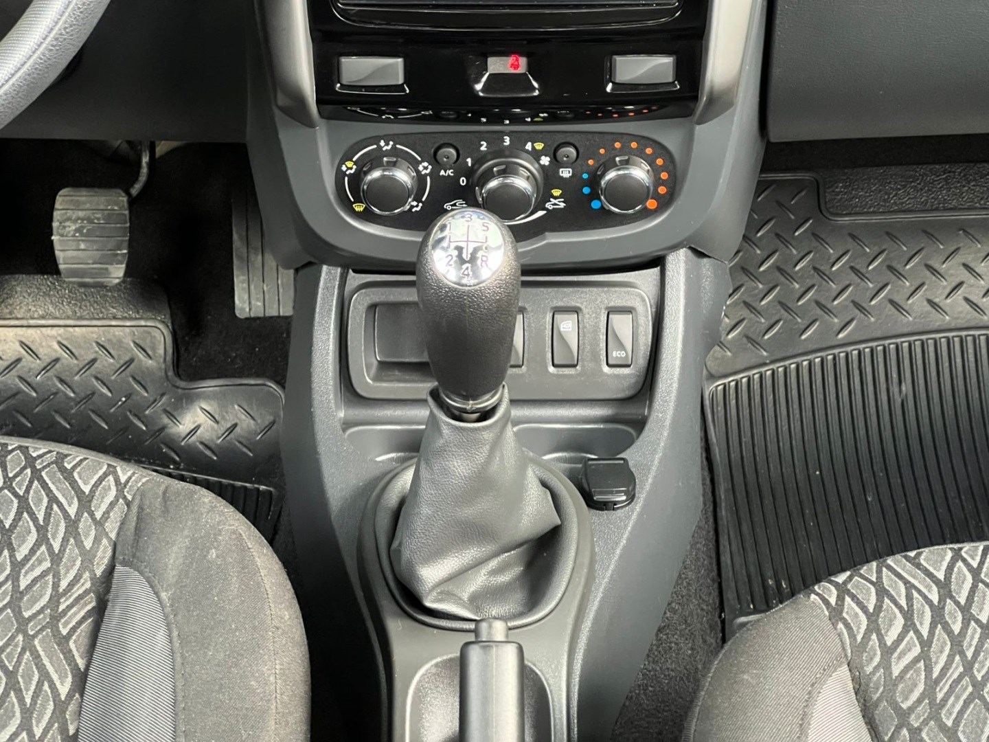 RENAULT DUSTER OROCH