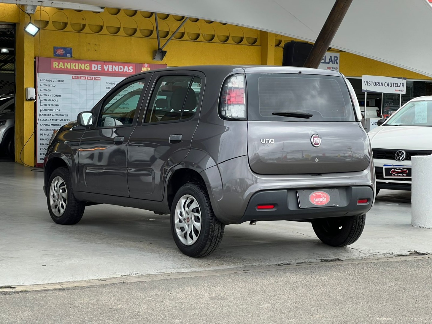 FIAT UNO