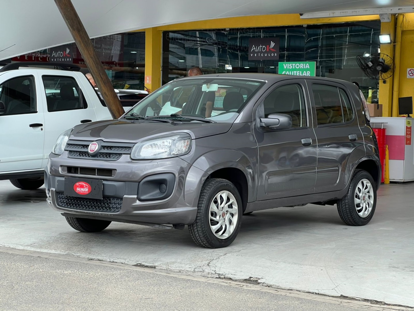 FIAT UNO