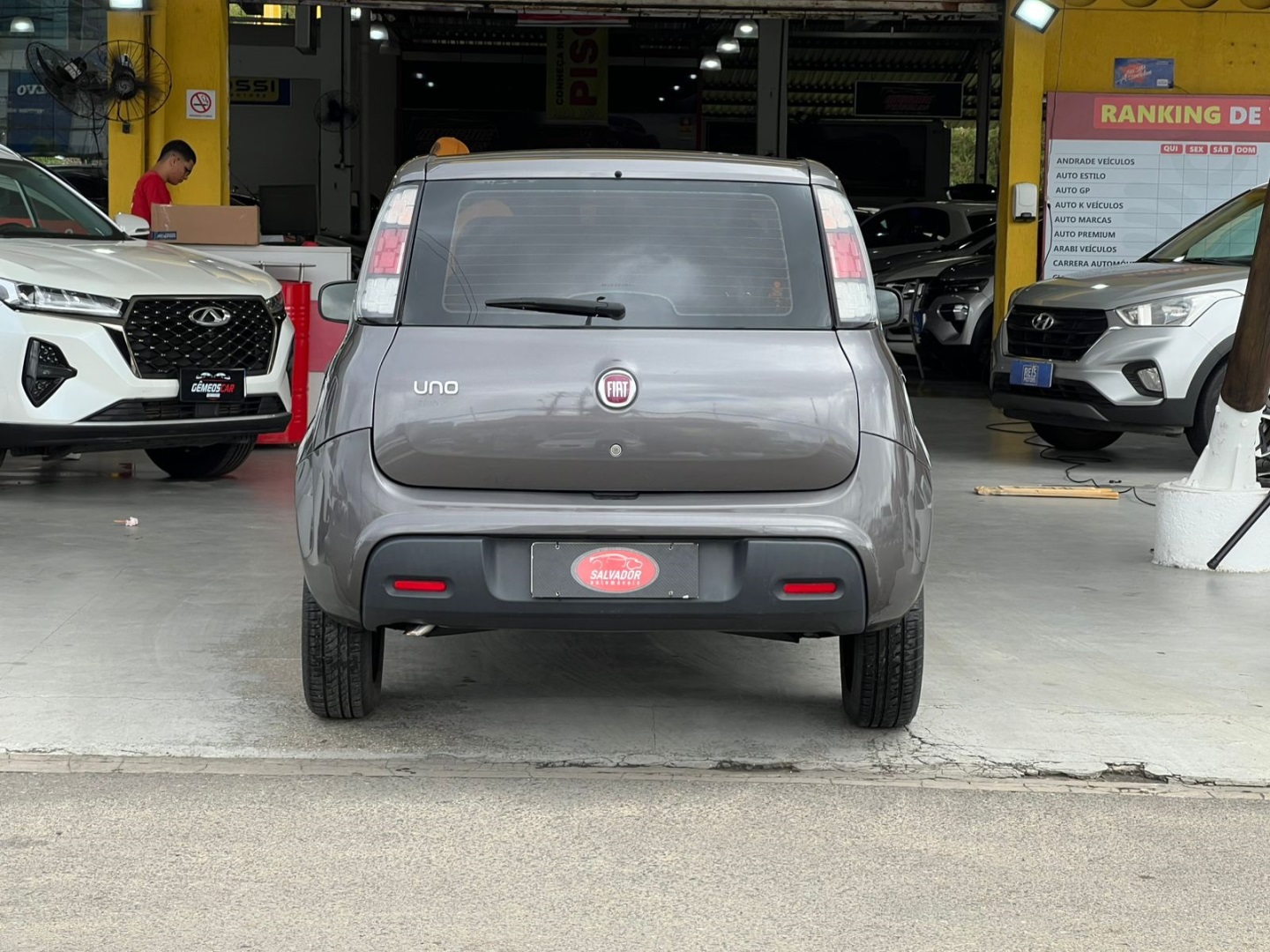 FIAT UNO