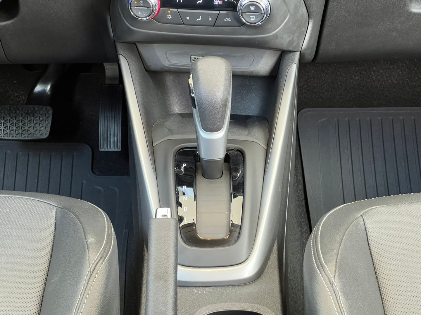 CHEVROLET MONTANA