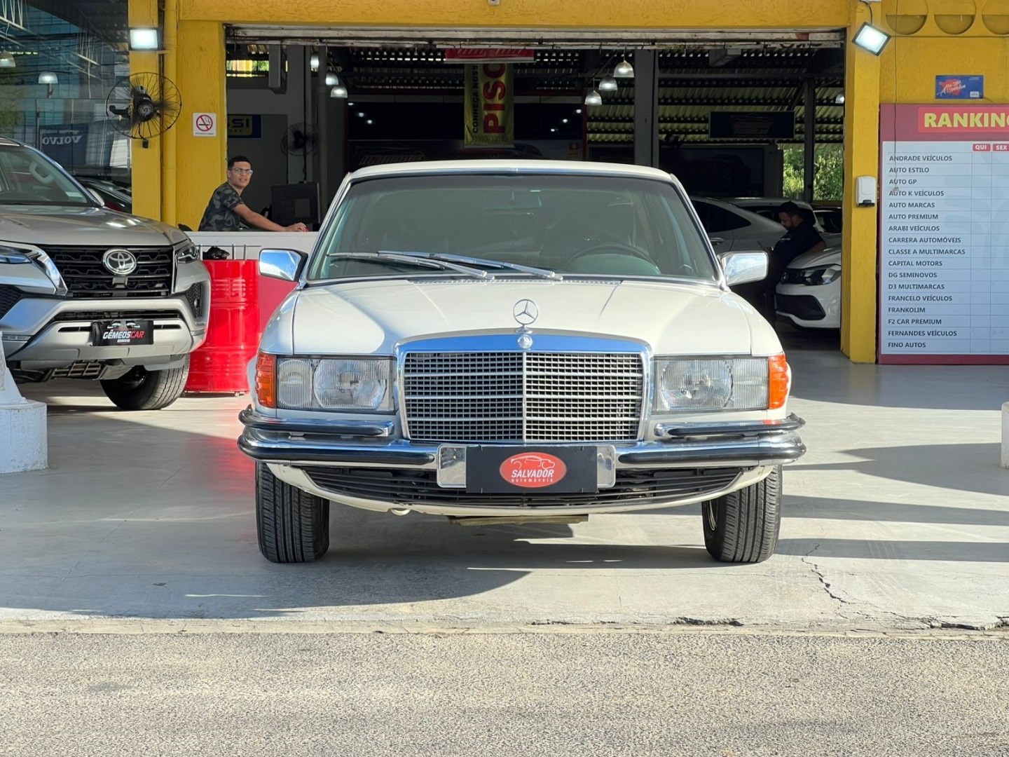 MERCEDES-BENZ 280 S