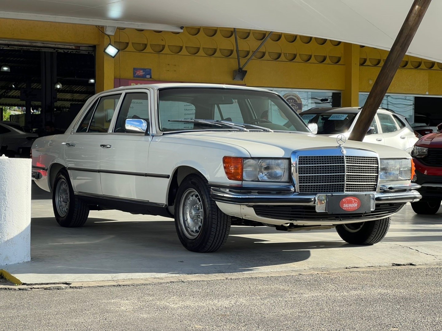 MERCEDES-BENZ 280 S