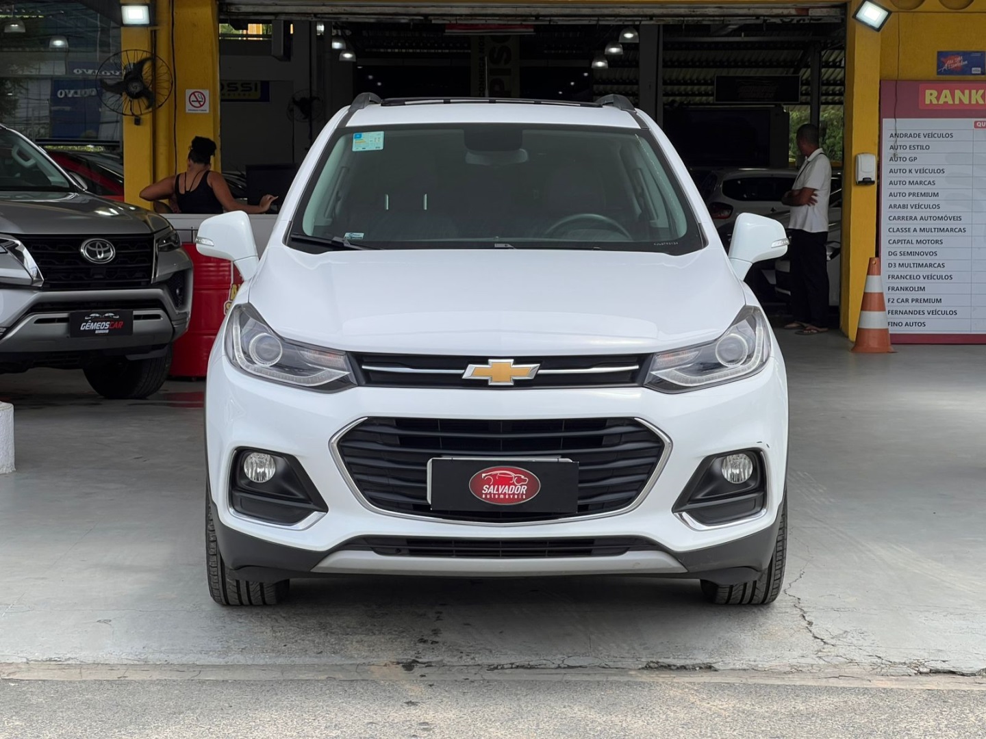 CHEVROLET TRACKER