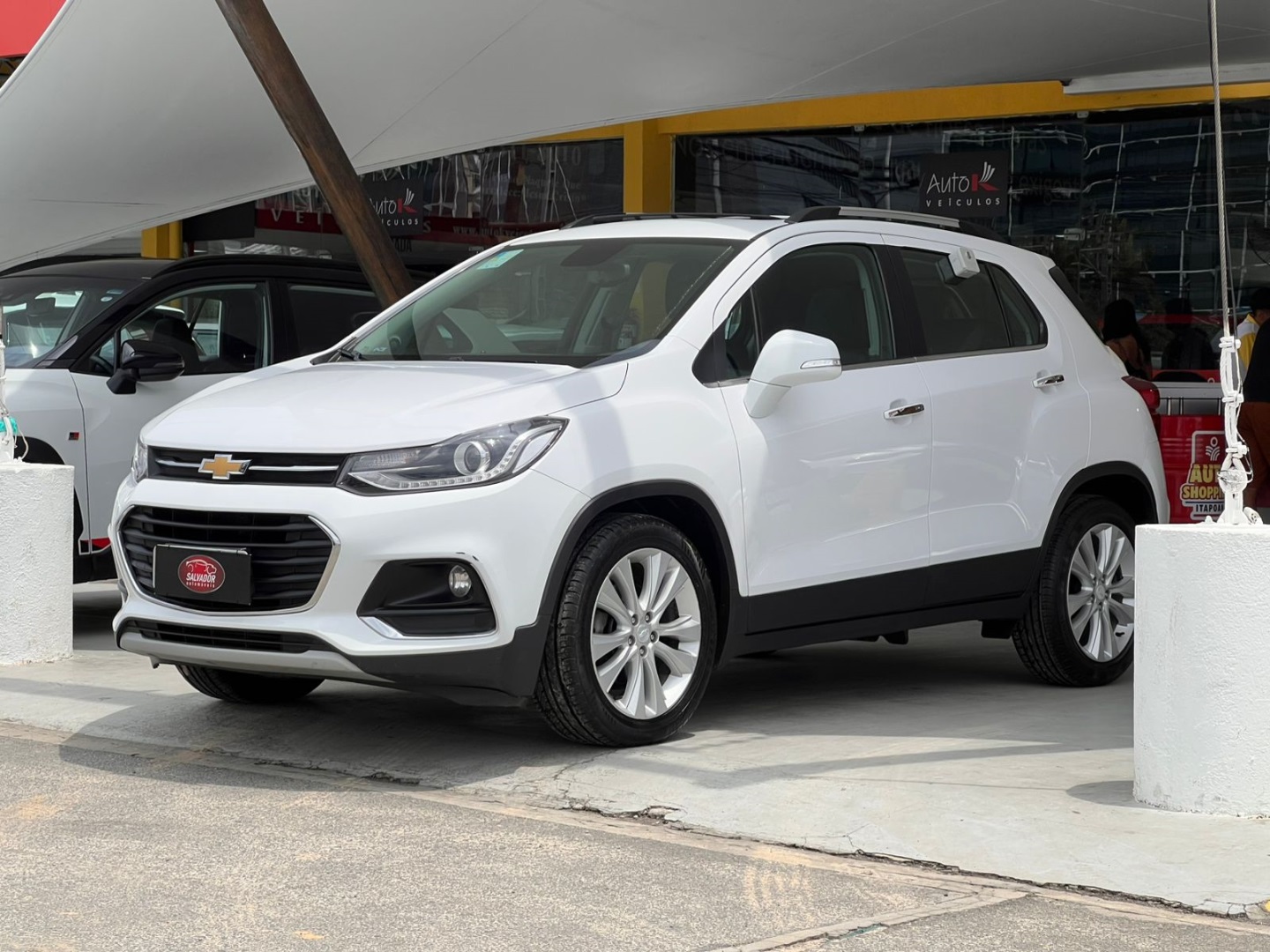 CHEVROLET TRACKER