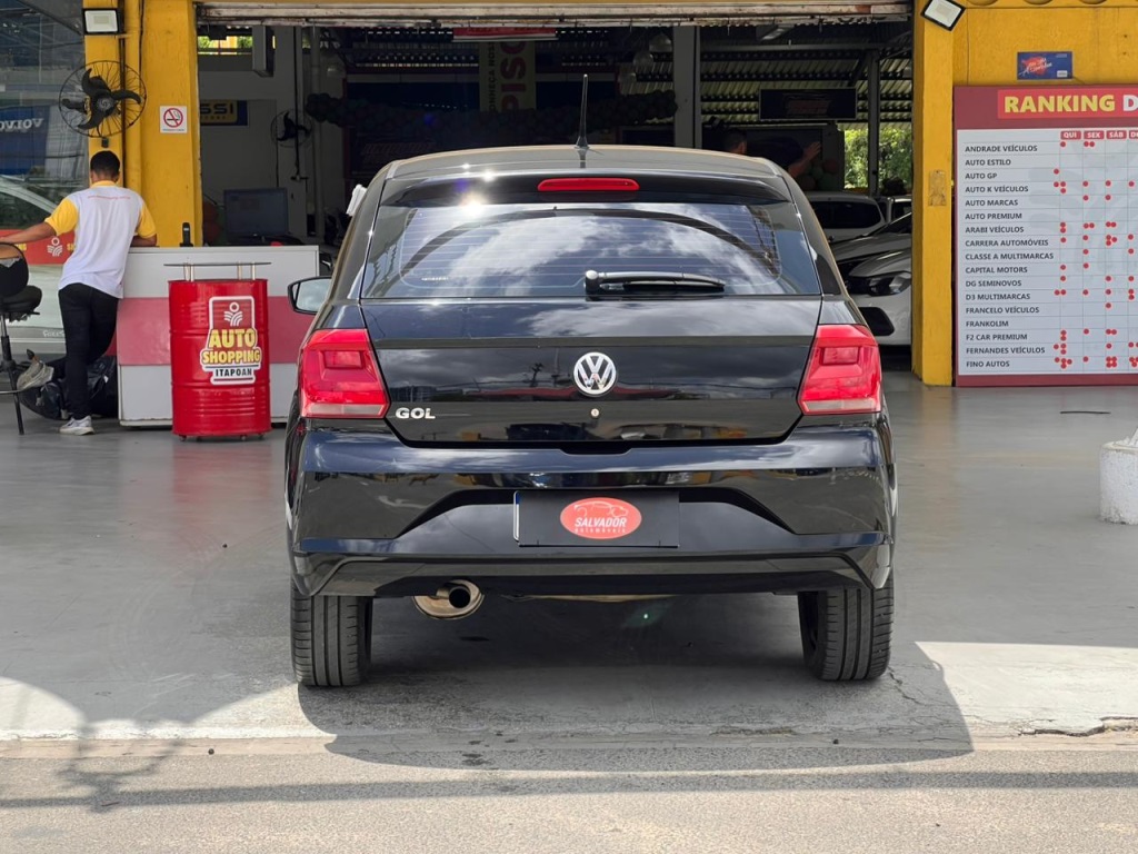 VOLKSWAGEN GOL