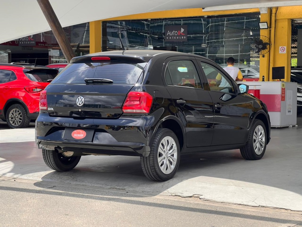 VOLKSWAGEN GOL