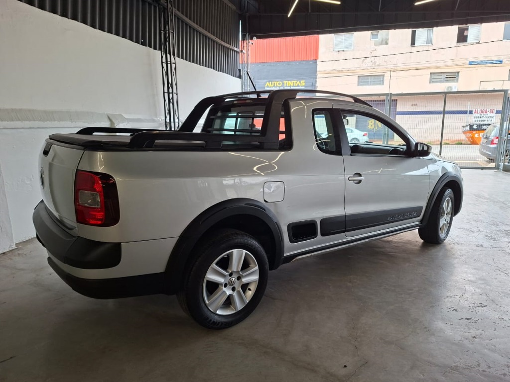 VOLKSWAGEN SAVEIRO 1.6 CROSS CE 8V FLEX 2P MANUAL