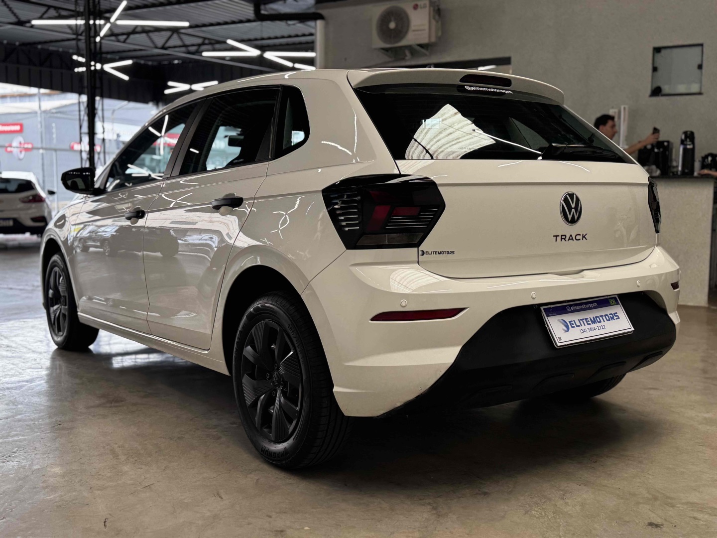 VOLKSWAGEN POLO 1.0 MPI TRACK MANUAL