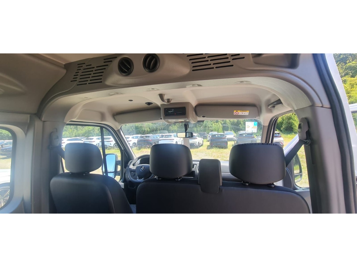 MASTER 2.3 DCI DIESEL MINIBUS EXECUTIVE 16L L3H2 3P MANUAL7