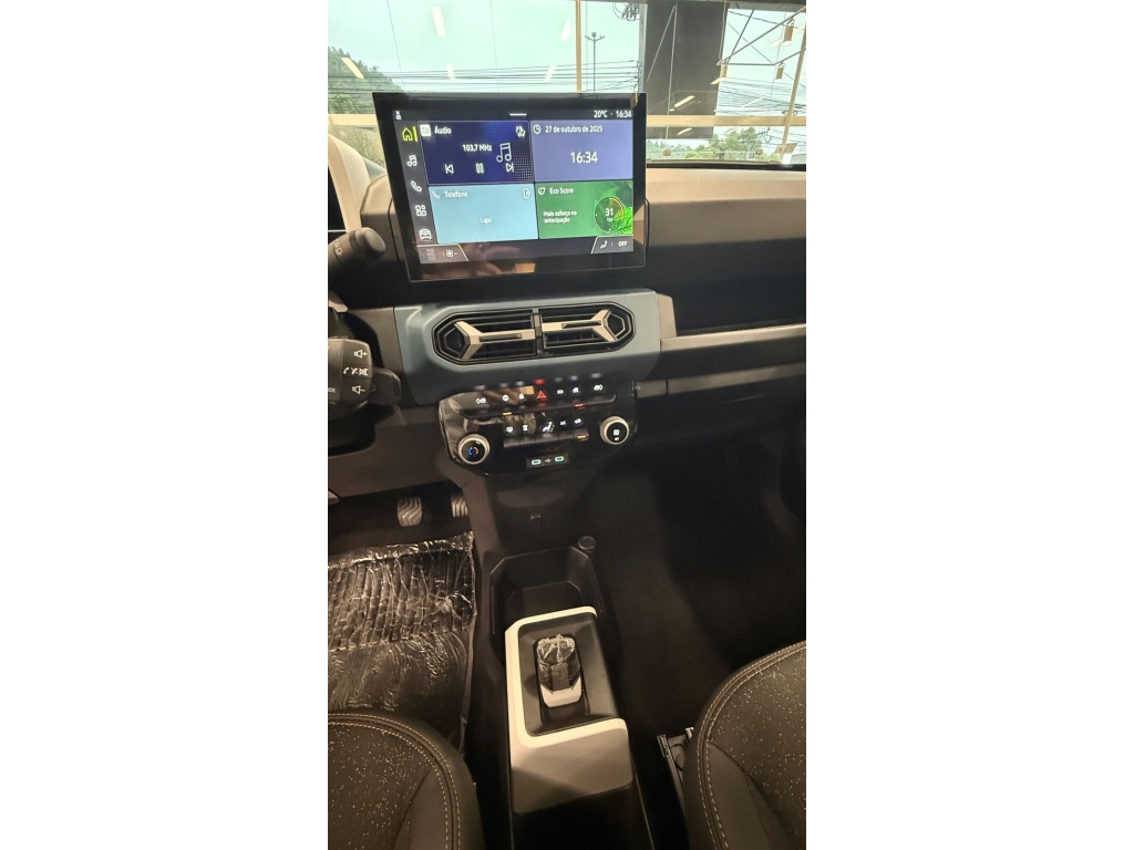 KWID E-TECH 27 KW ELÉTRICO TECHNO6