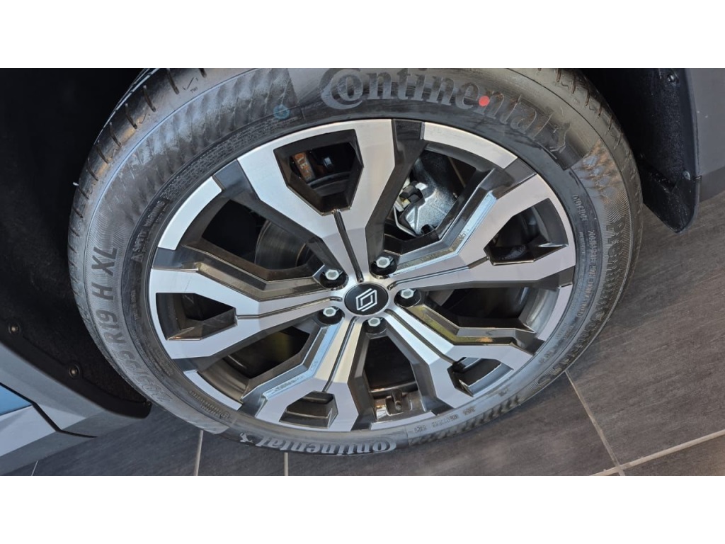 BOREAL 1.3 TCE FLEX ICONIC EDC12