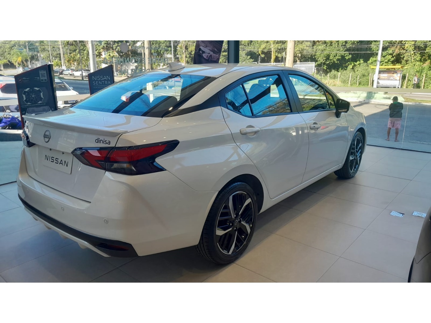 VERSA 1.6 16V FLEX EXCLUSIVE XTRONIC