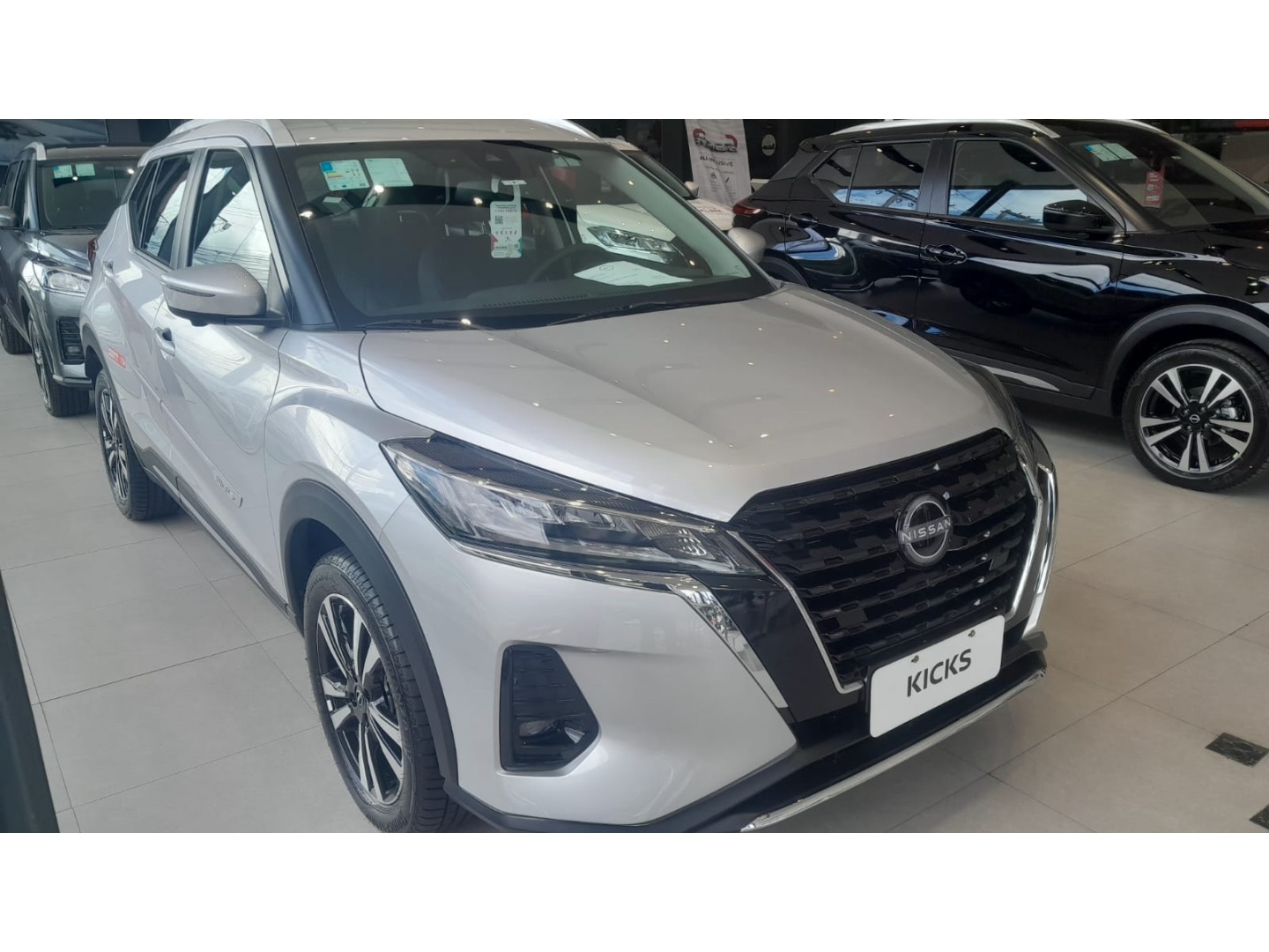 KICKS 1.6 16V FLEXSTART EXCLUSIVE XTRONIC