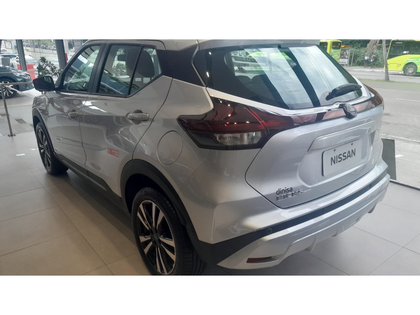 KICKS 1.6 16V FLEXSTART EXCLUSIVE XTRONIC