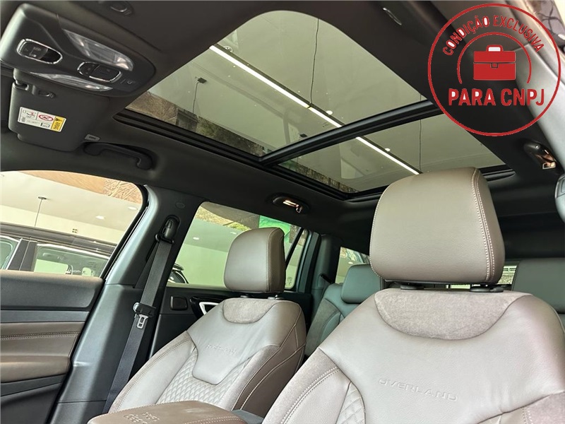 COMMANDER 1.3 T270 TURBO FLEX OVERLAND AT6 COMMANDER 1.3 T270 TURBO FLEX OVERLAND AT6