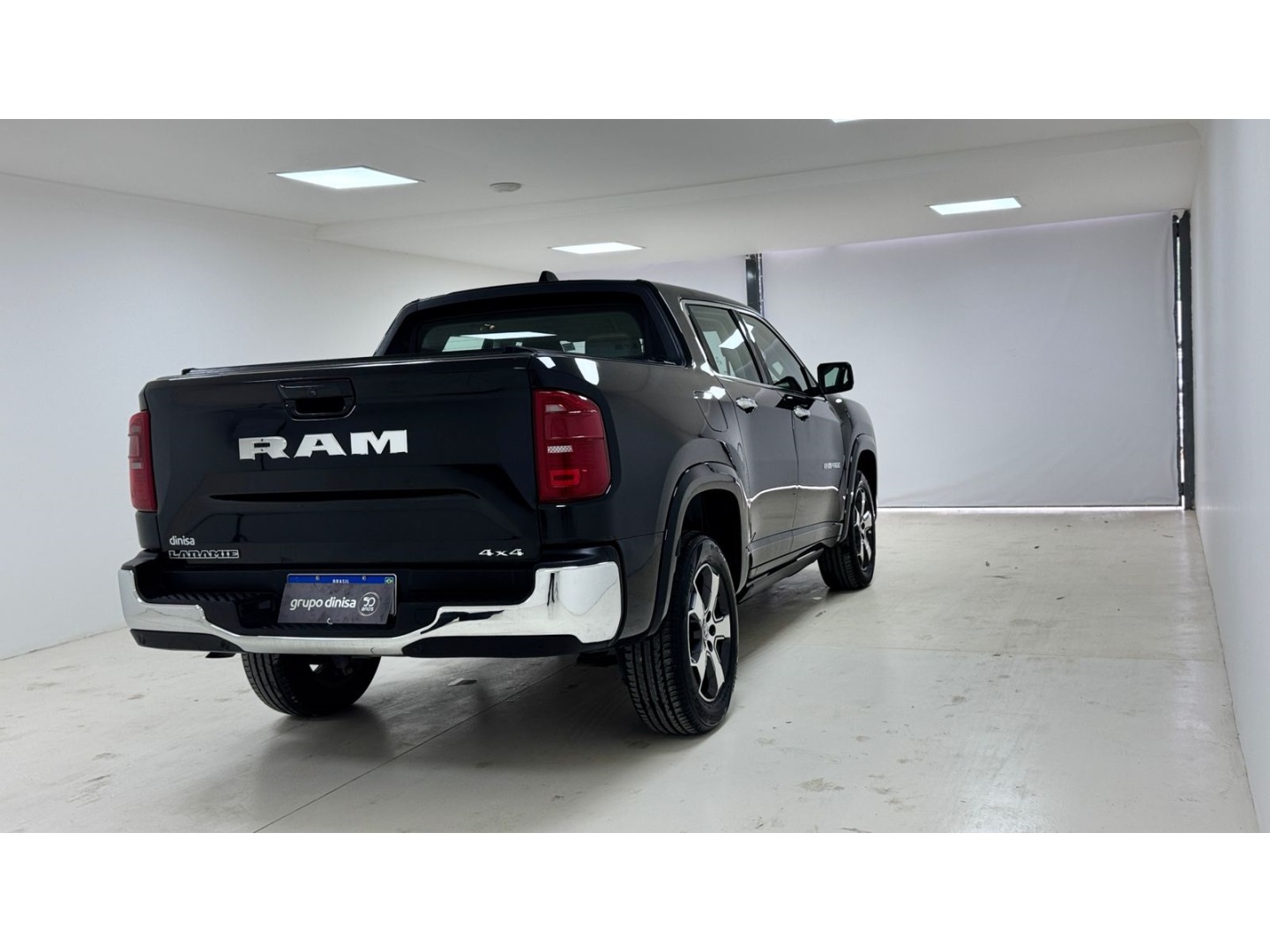 RAMPAGE 2.0 TURBO DIESEL LARAMIE 4X4 AUTOMÁTICO