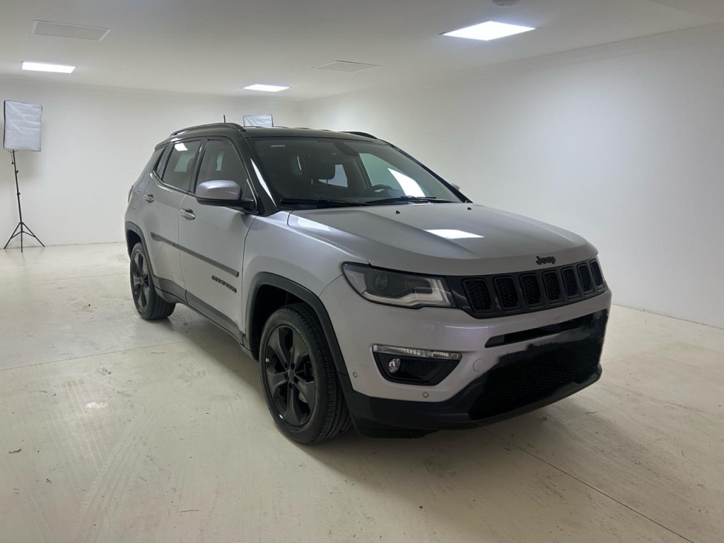 COMPASS 2.0 16V FLEX LONGITUDE AUTOMÁTICO