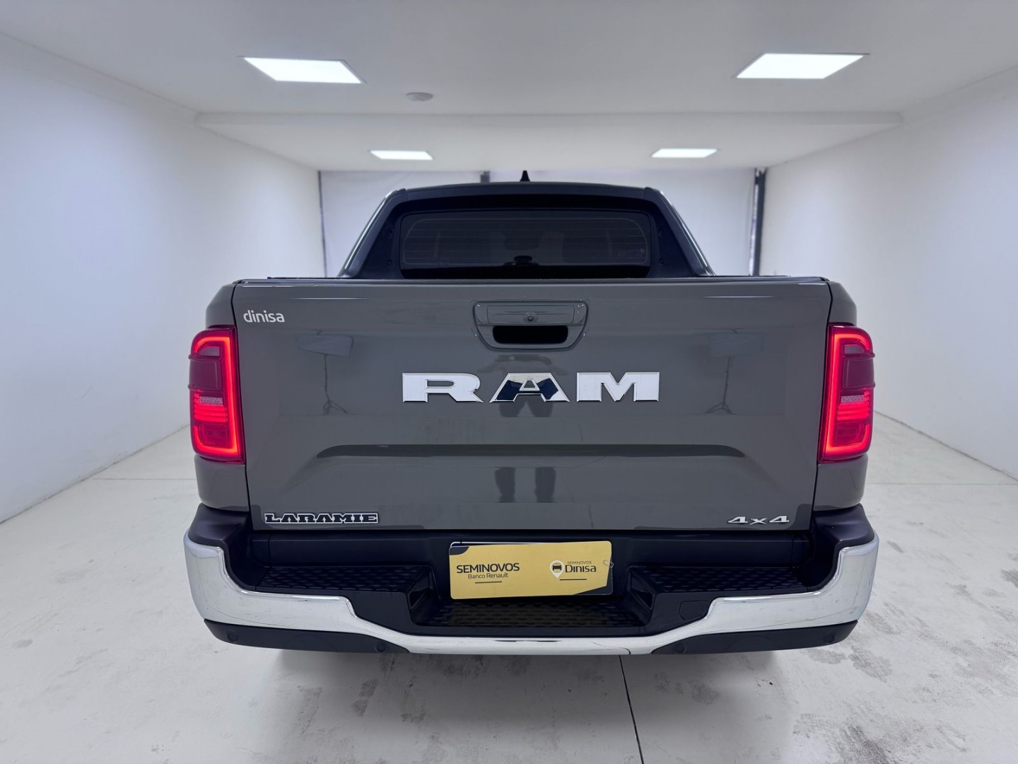 RAMPAGE 2.0 TURBO DIESEL LARAMIE 4X4 AUTOMÁTICO