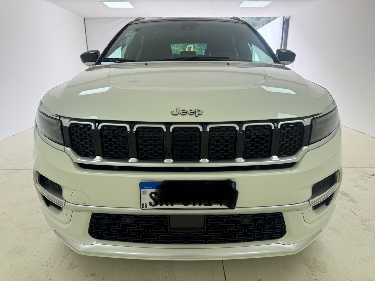 COMMANDER 1.3 T270 TURBO FLEX OVERLAND AT6 COMMANDER 1.3 T270 TURBO FLEX OVERLAND AT6