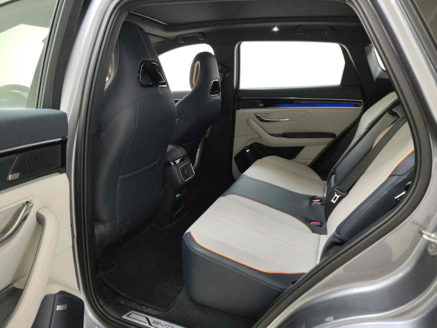 SONG PLUS PREMIUM 1.5 DM-I TURBO HÍBRIDO AWD AUTOMÁTICO
