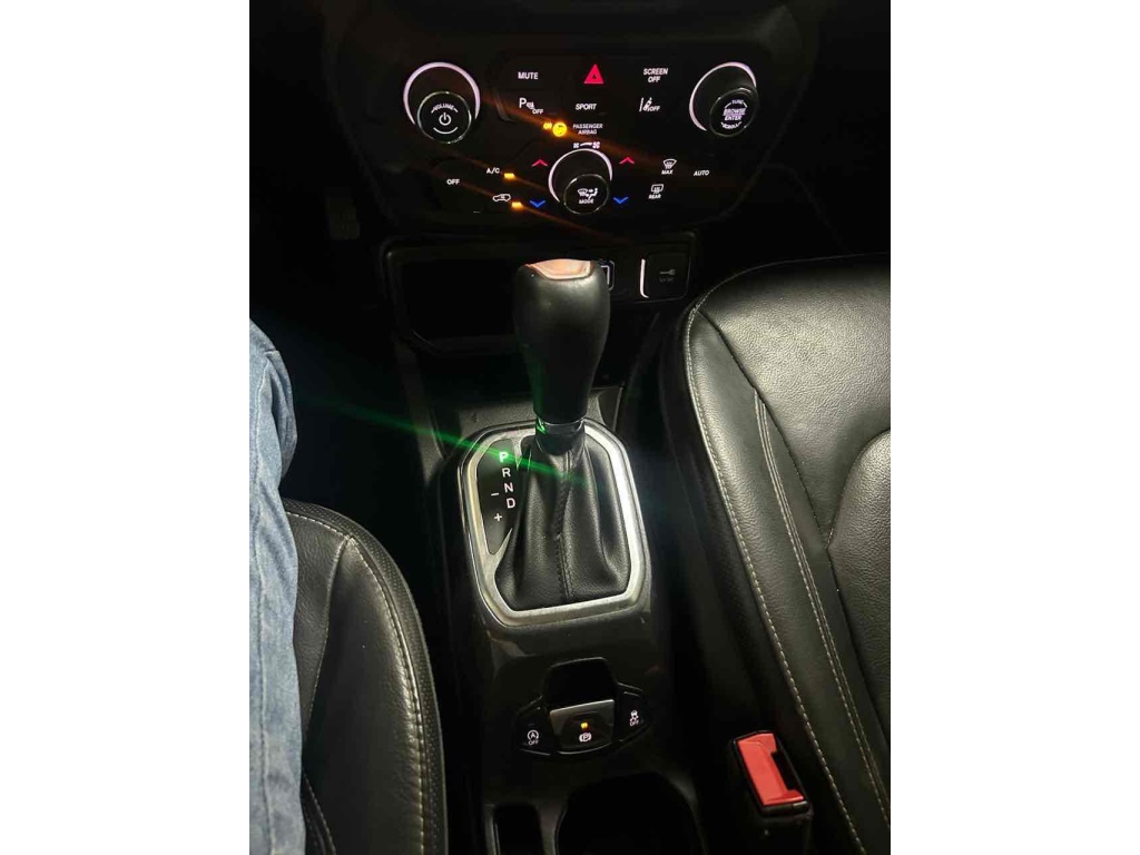 RENEGADE 1.3 T270 TURBO FLEX LONGITUDE AT6