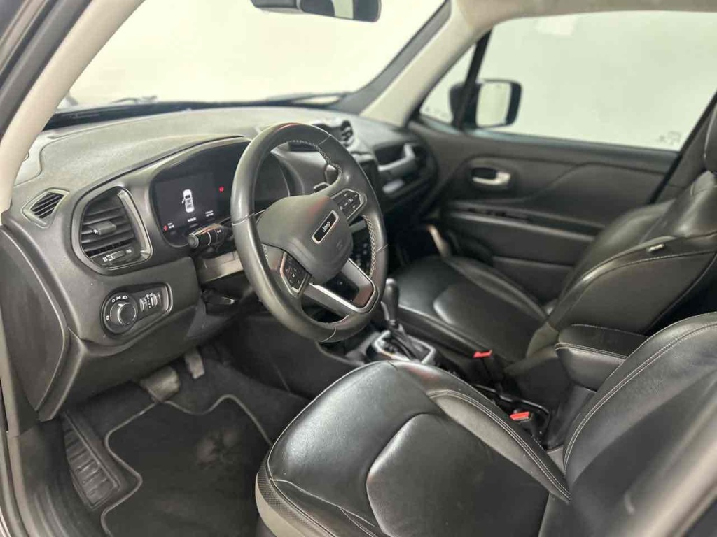 RENEGADE 1.3 T270 TURBO FLEX LONGITUDE AT6