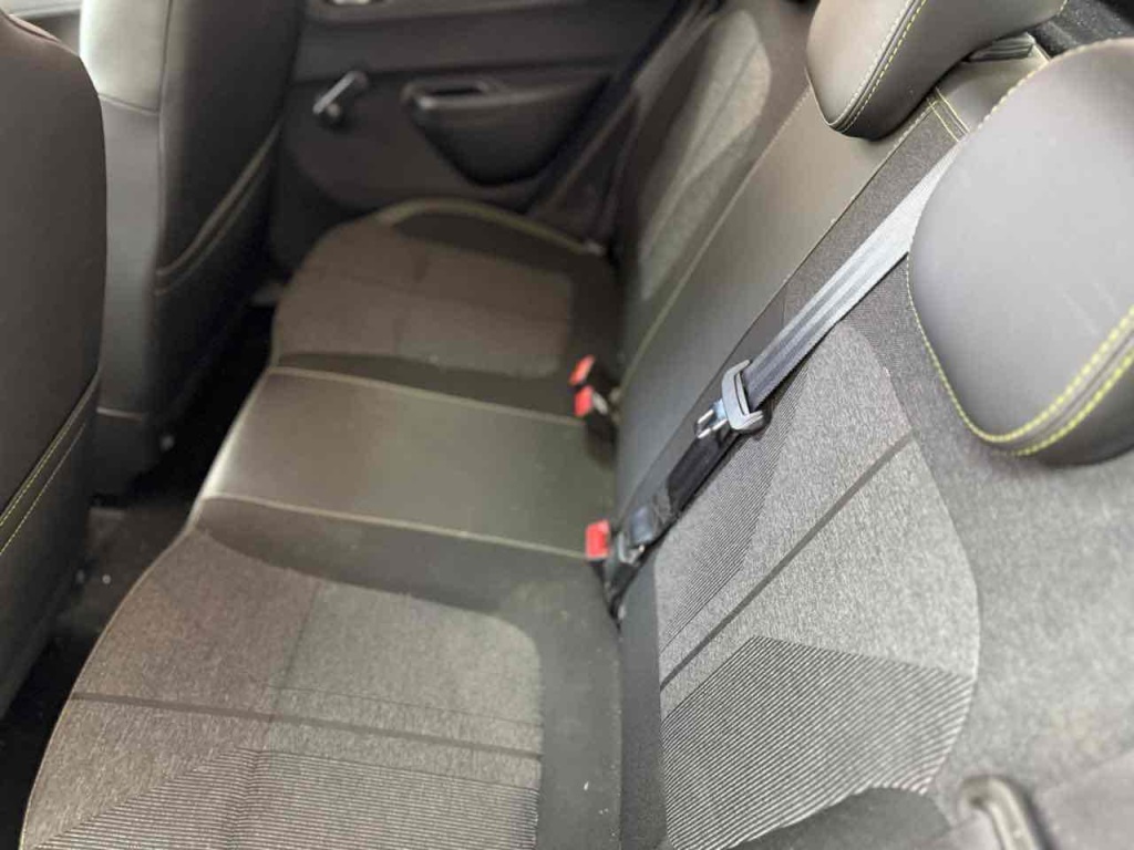 KWID 1.0 12V SCE FLEX OUTSIDER MANUAL8