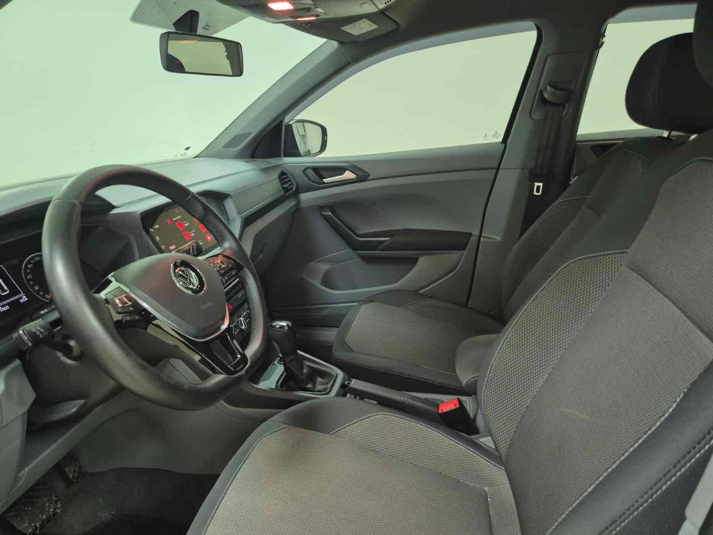 T-CROSS 1.0 200 TSI TOTAL FLEX AUTOMÁTICO11