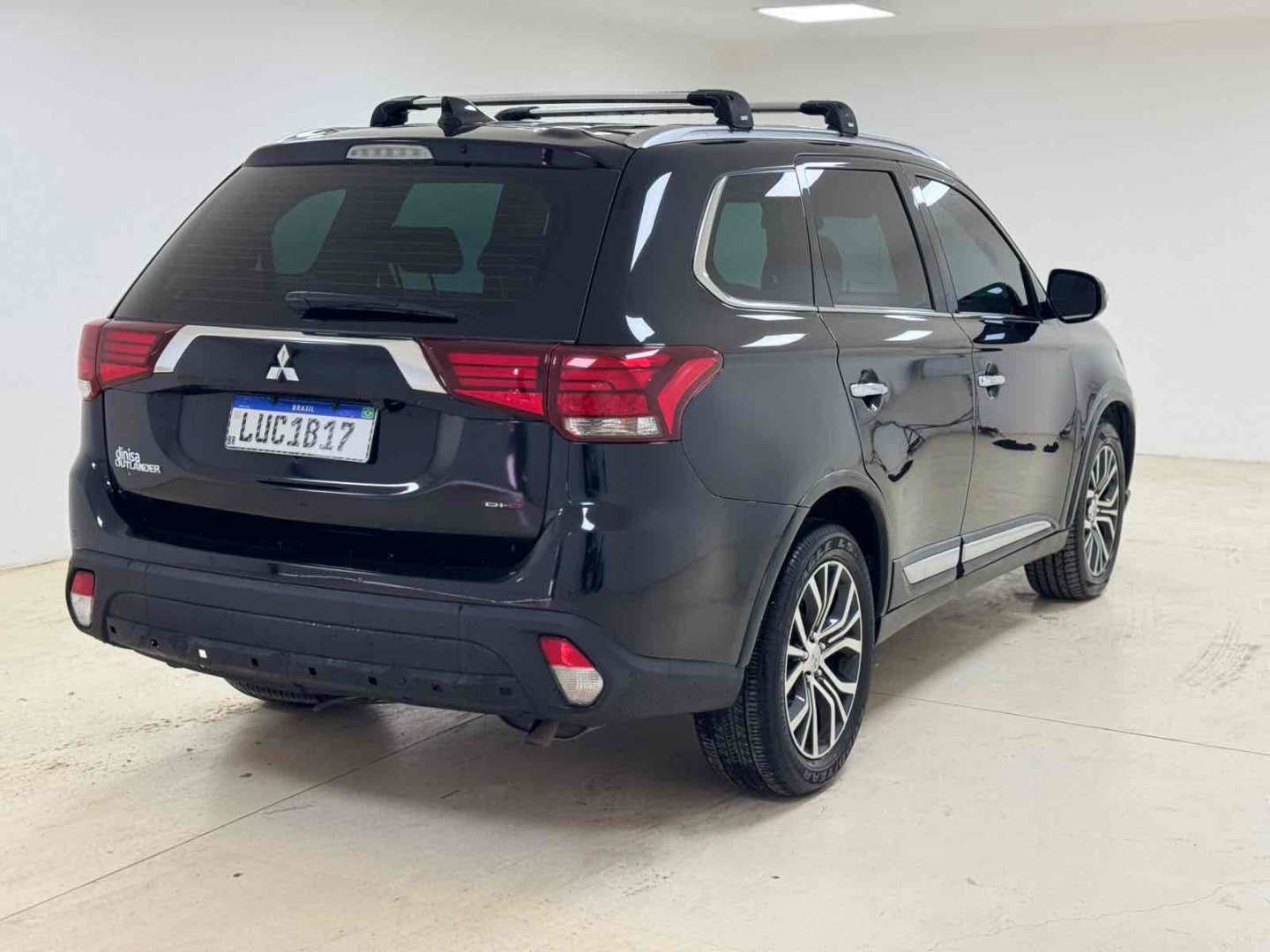 OUTLANDER 2.2 4X4 16V DIESEL 4P AUTOMÁTICO3