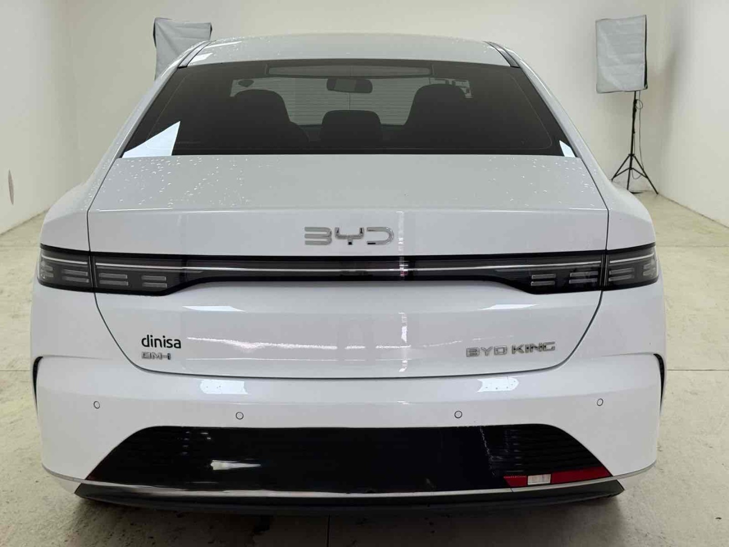 KING 1.5 DM-I PHEV GS AUTOMÁTICO3