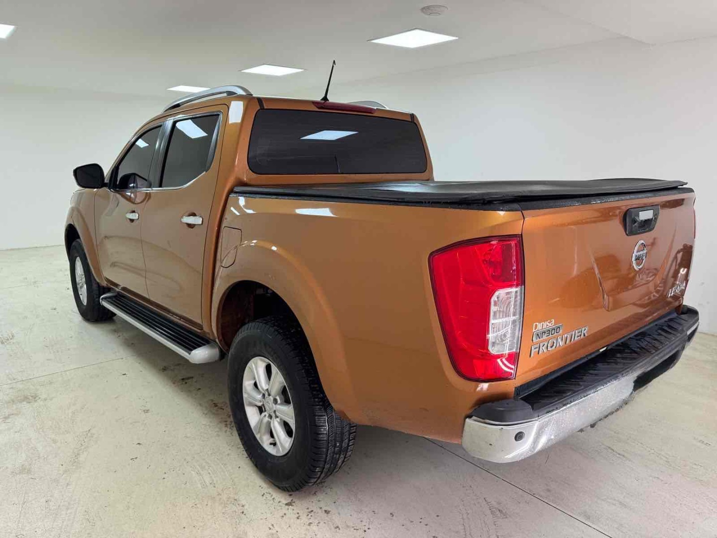 FRONTIER 2.3 16V TURBO DIESEL LE CD 4X4 AUTOMÁTICO4