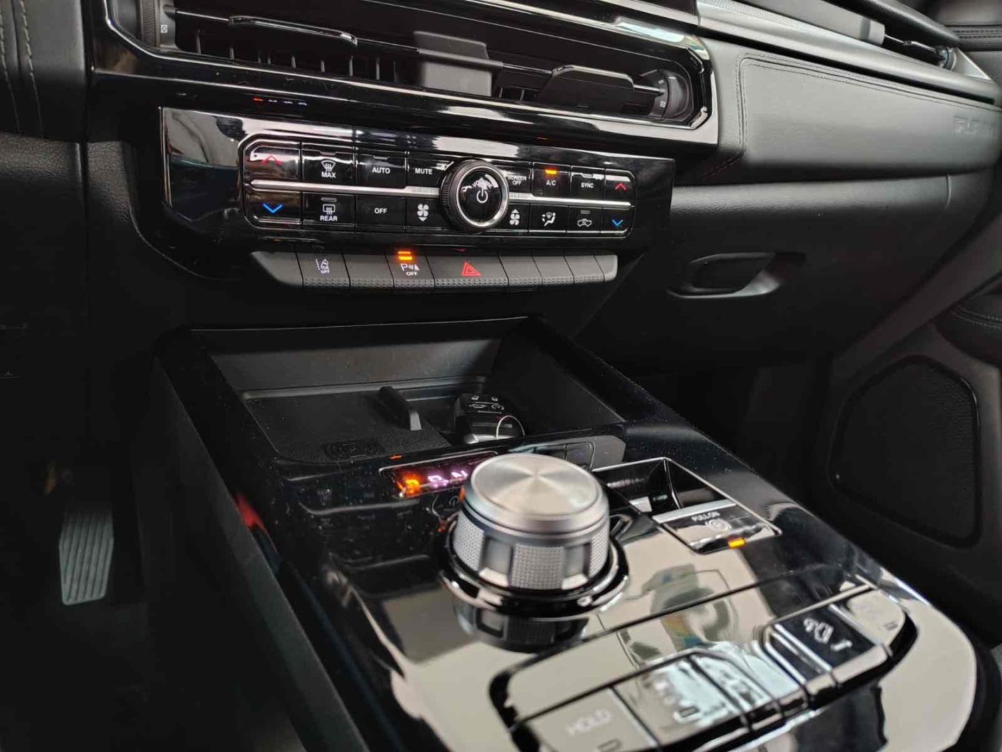 RAMPAGE 2.0 TURBO DIESEL REBEL 4X4 AUTOMÁTICO8