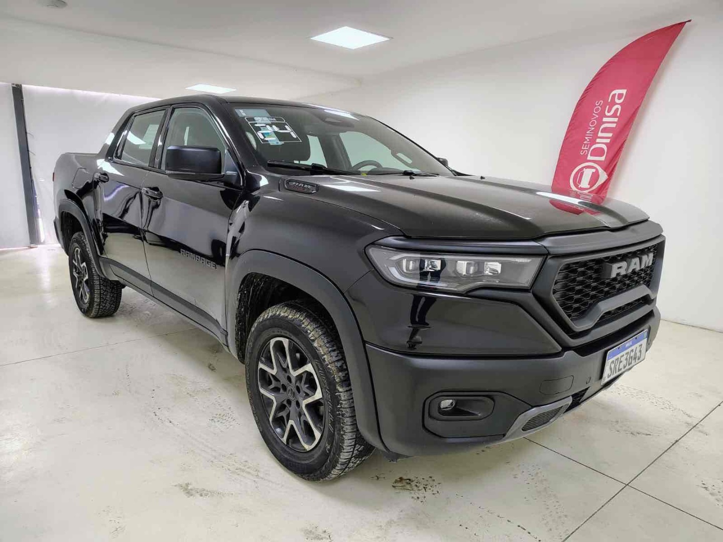 RAMPAGE 2.0 TURBO DIESEL REBEL 4X4 AUTOMÁTICO2