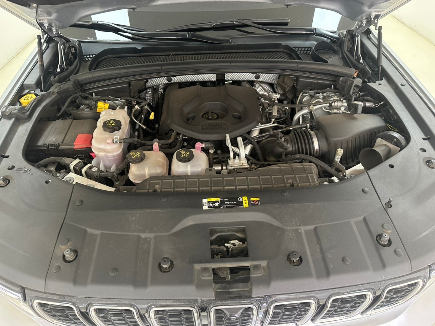 GRAND CHEROKEE 2.0 TURBO HÍBRIDO 4XE AT814