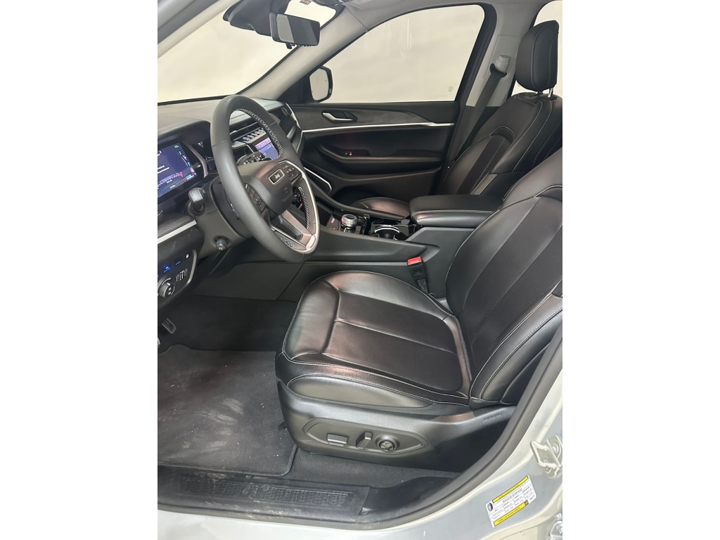 GRAND CHEROKEE 2.0 TURBO HÍBRIDO 4XE AT812