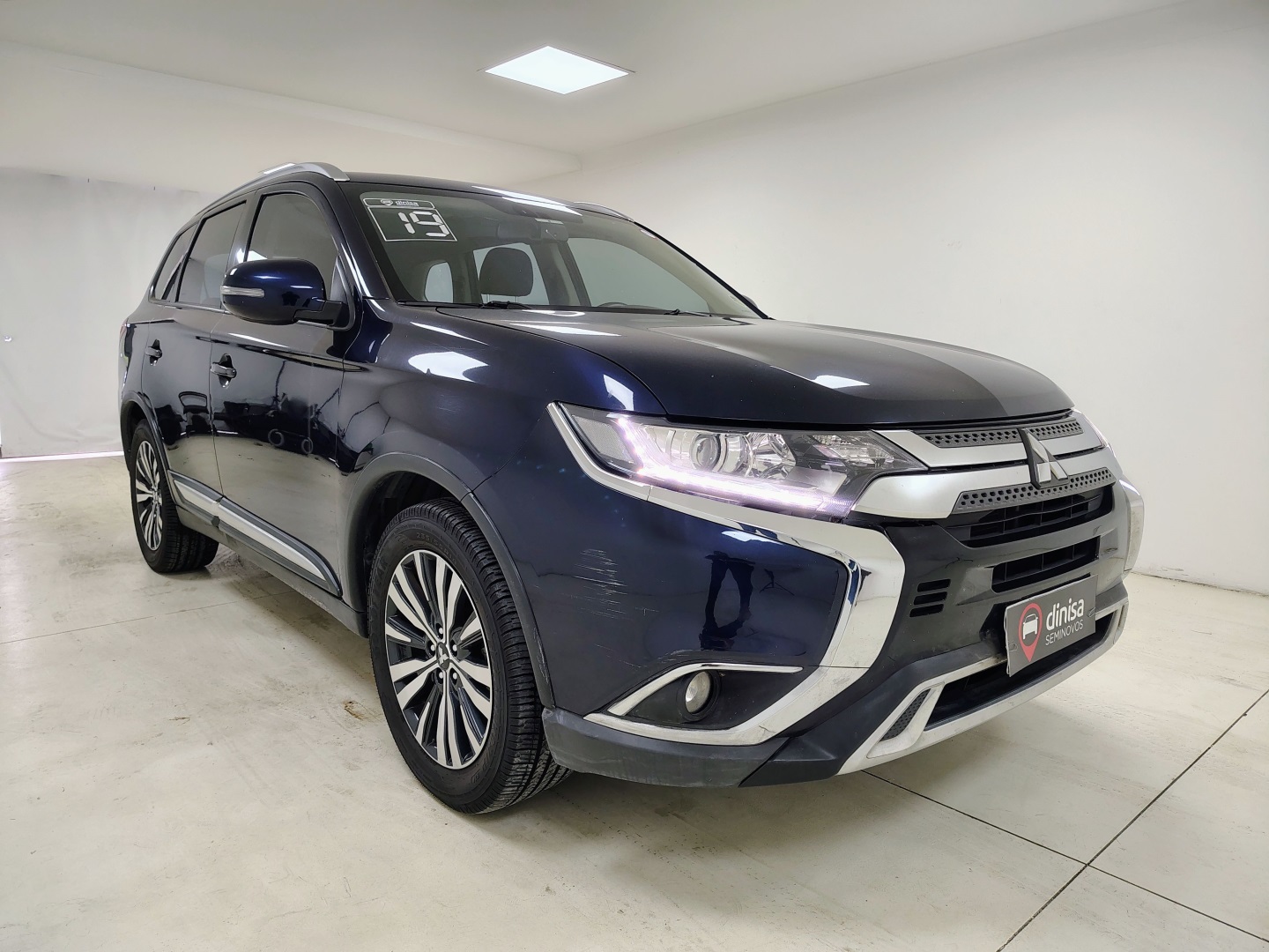 OUTLANDER 2.0 MIVEC GASOLINA HPE AUTOMÁTICO2