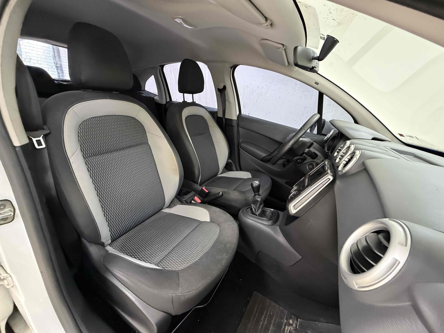 C3 1.2 ATTRACTION 12V FLEX 4P MANUAL5