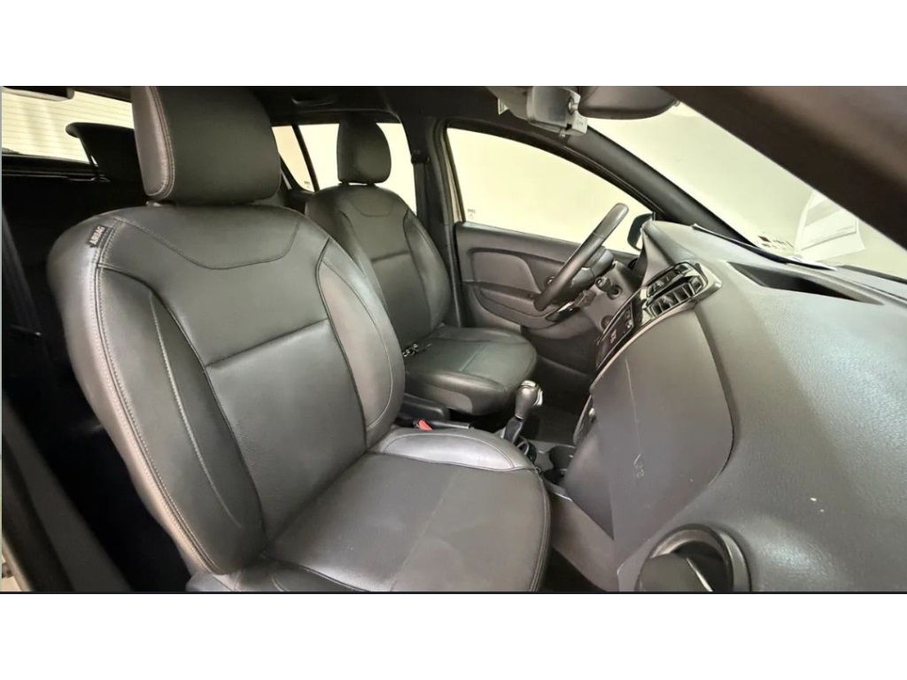 SANDERO 1.6 16V SCE FLEX STEPWAY ICONIC X-TRONIC5