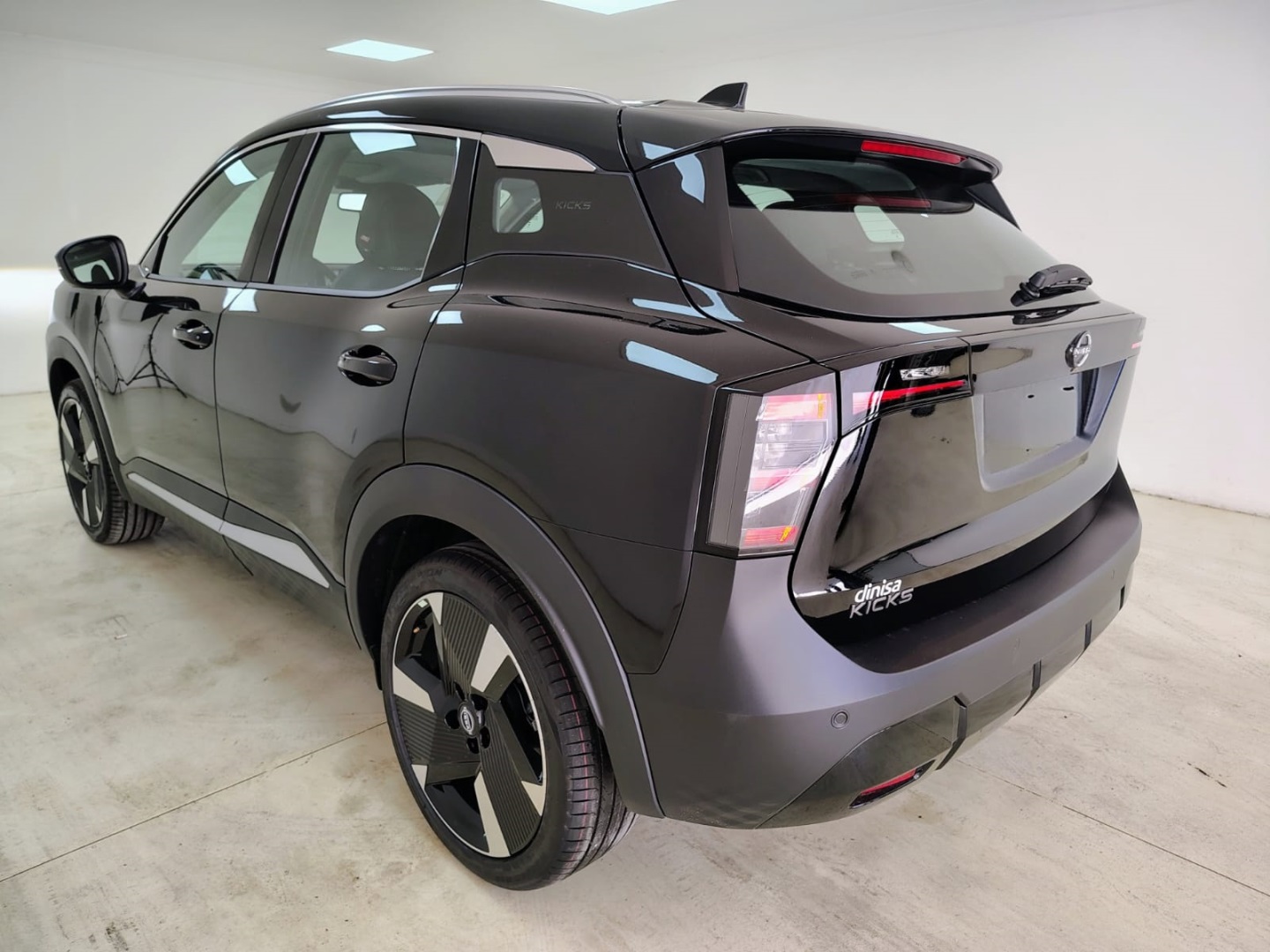 KICKS 1.0  TURBO FLEX PLATINUM DCT4