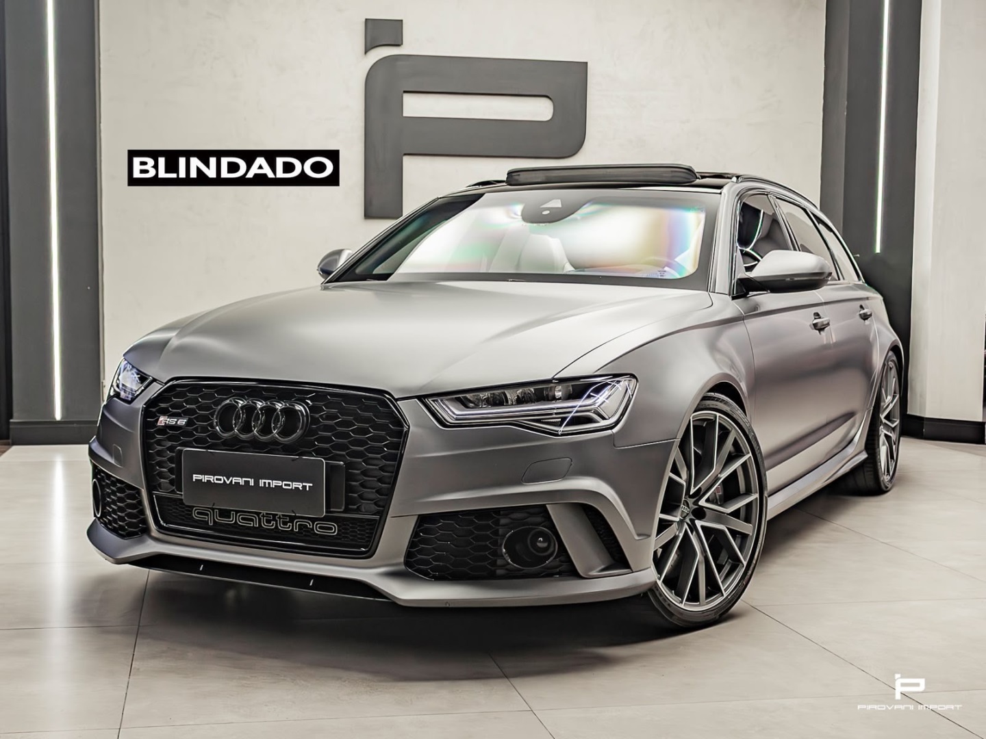 AUDI RS6