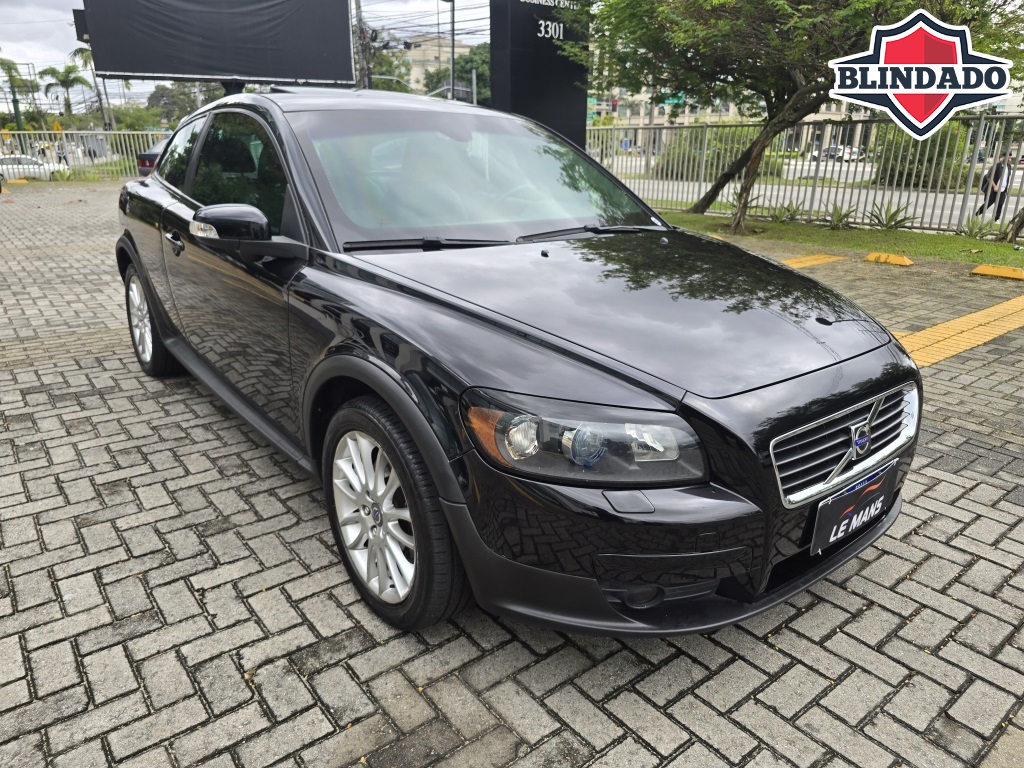 VOLVO C30
