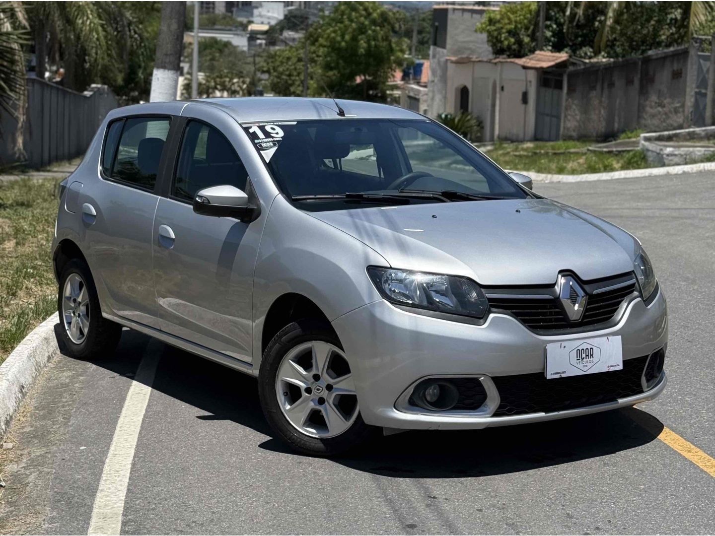 RENAULT SANDERO