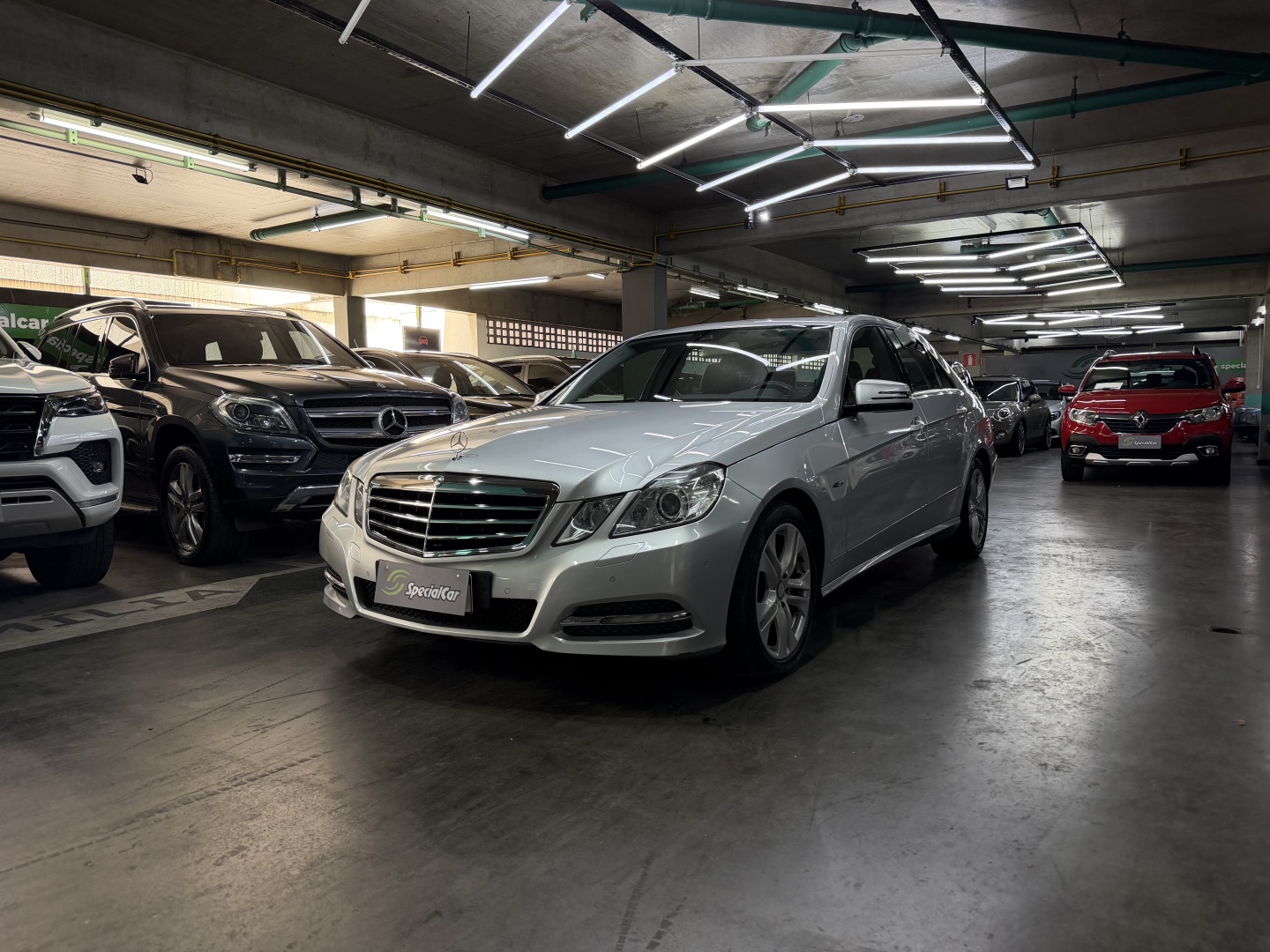 MERCEDES-BENZ E 250 1.8 CGI AVANTGARDE 16V GASOLINA 4P AUTOMÁTICO