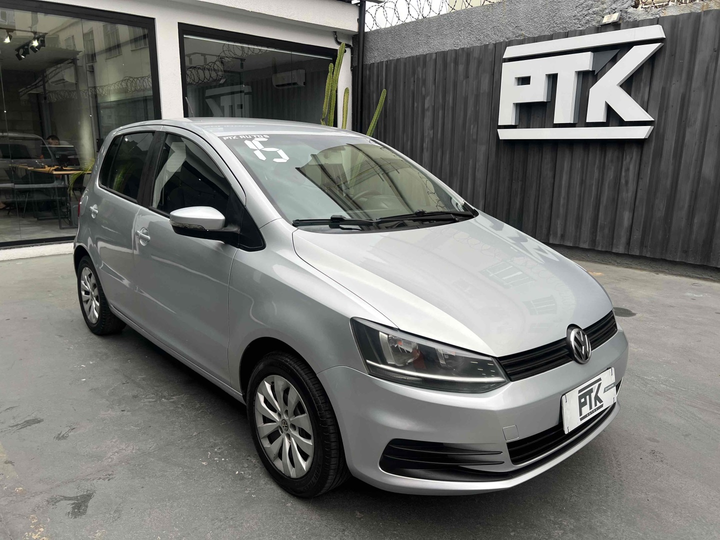 VOLKSWAGEN FOX