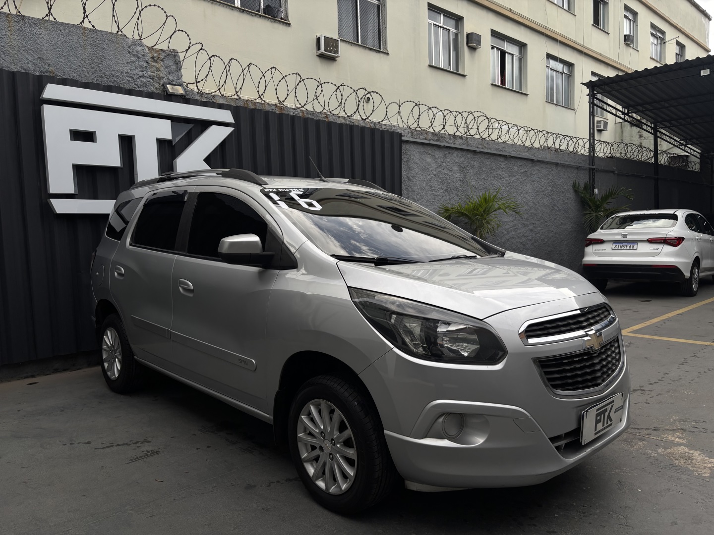 CHEVROLET SPIN