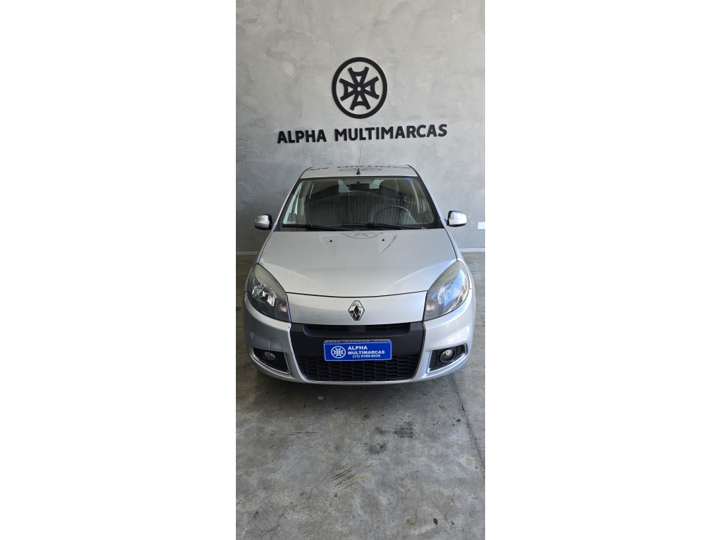 RENAULT SANDERO