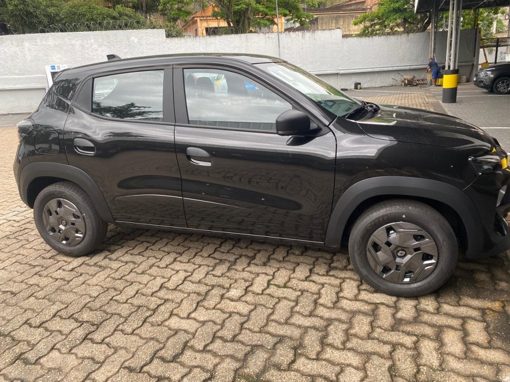 KWID 1.0 12V SCE FLEX EVOLUTION MANUAL6